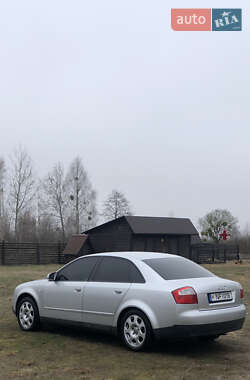 Седан Audi A4 2003 в Рівному