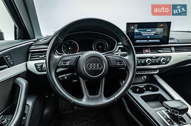 Седан Audi A4 2021 в 