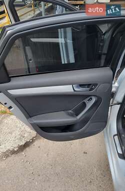 Седан Audi A4 2012 в 