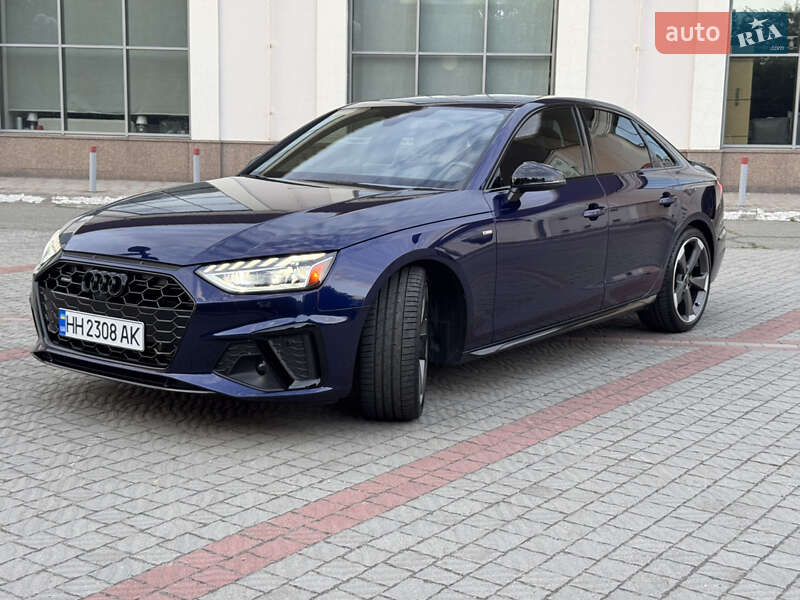 Седан Audi A4 2022 в Дніпрі