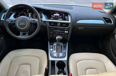 Седан Audi A4 2015 в 