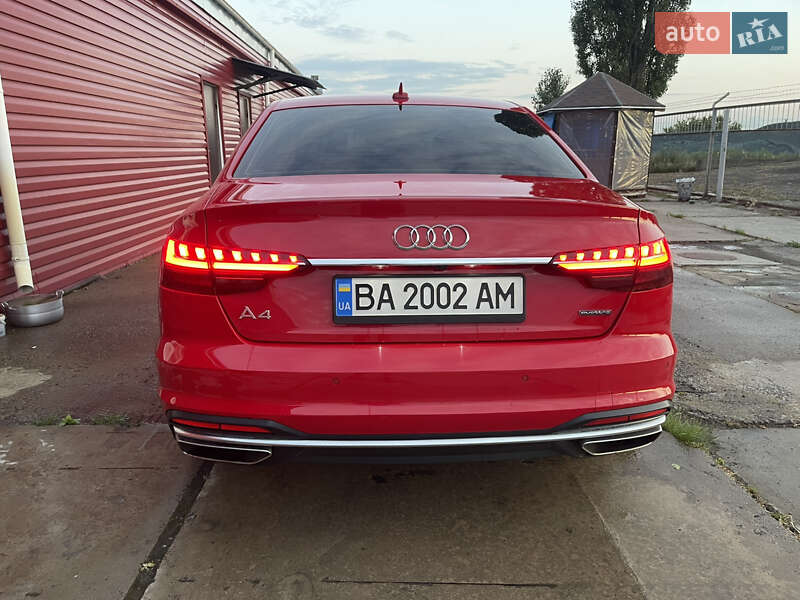 Седан Audi A4 2020 в Побужському