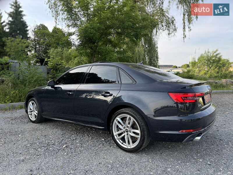 Седан Audi A4 2016 в Самборе