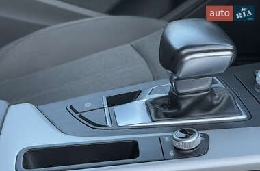Универсал Audi A4 2016 в 