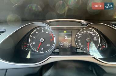 Седан Audi A4 2012 в 