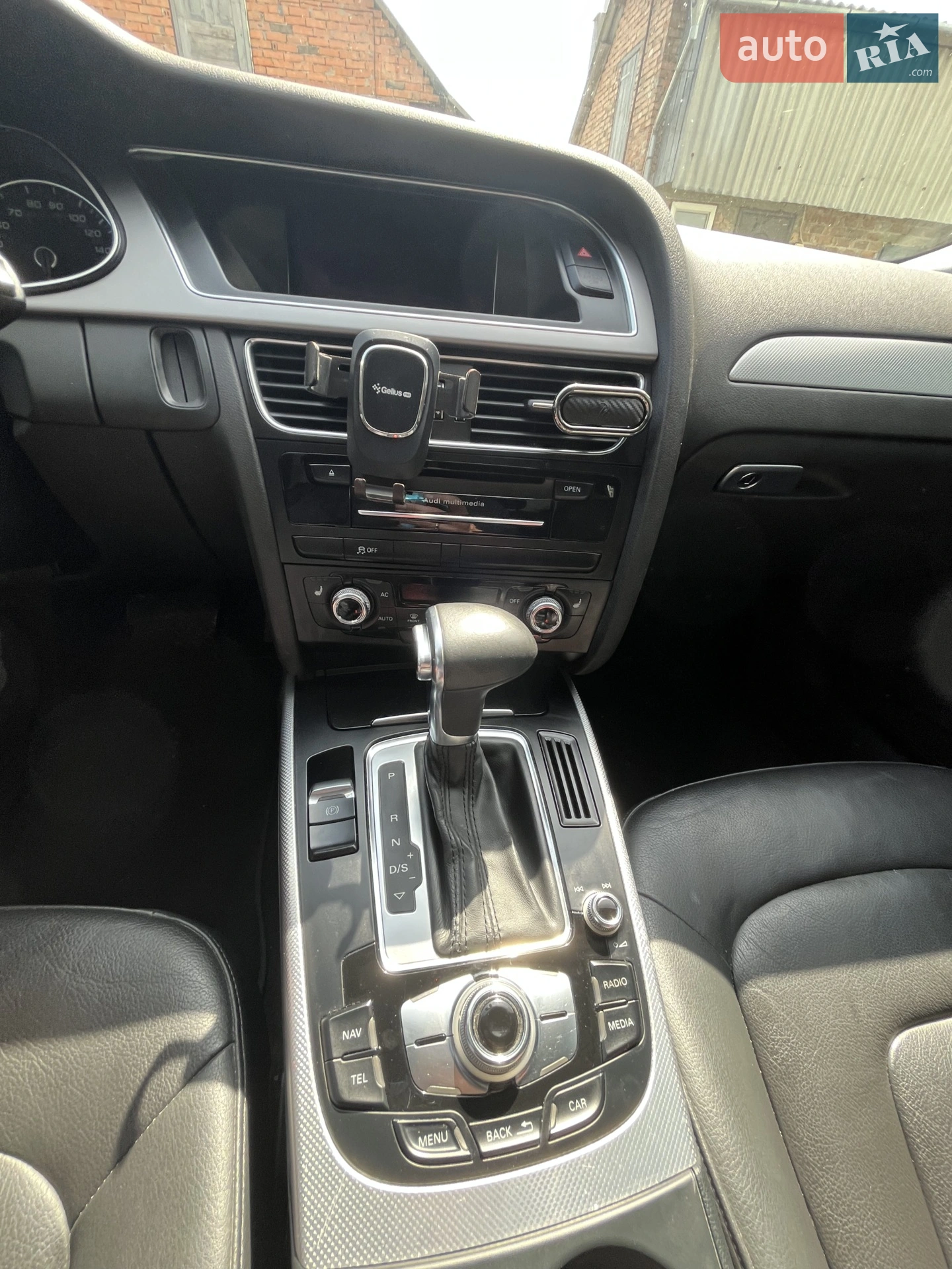 2012 Audi A4 - мініатюра 16