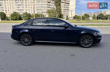 Седан Audi A4 2014 в 