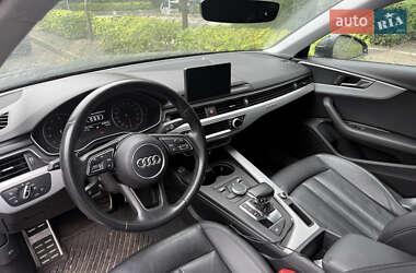 Седан Audi A4 2017 в 
