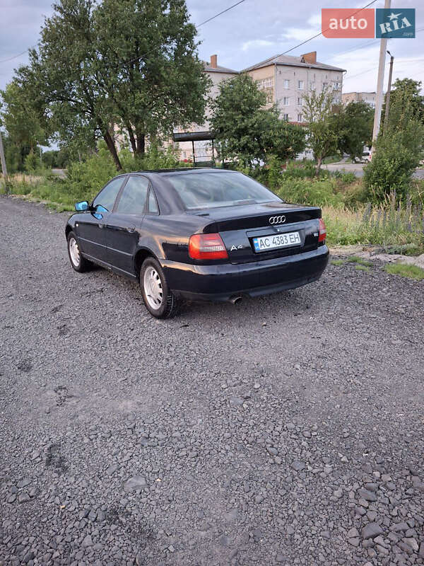 Седан Audi A4 1999 в Ковеле