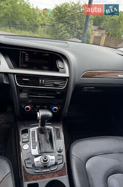 Седан Audi A4 2015 в 