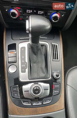 Седан Audi A4 2014 в 