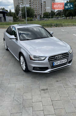Седан Audi A4 2014 в 