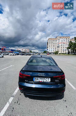 Седан Audi A4 2017 в 