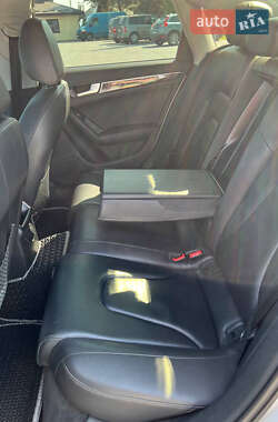 Седан Audi A4 2014 в 