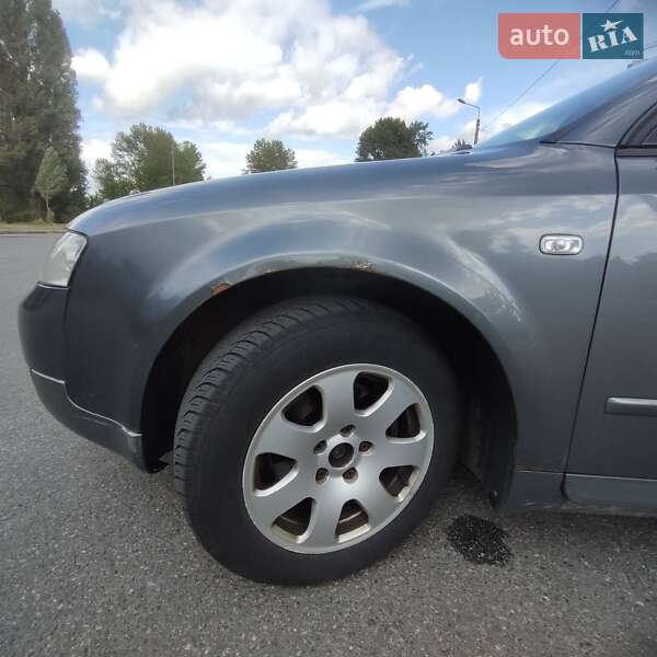 Седан Audi A4 2001 в Киеве