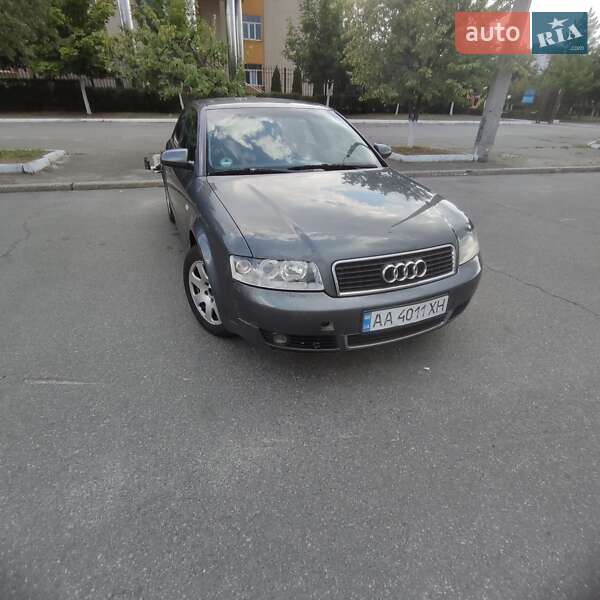 Седан Audi A4 2001 в Киеве