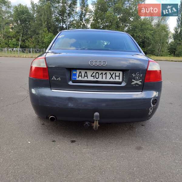 Седан Audi A4 2001 в Киеве