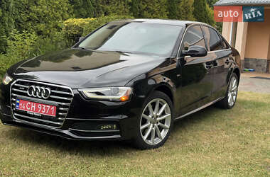Седан Audi A4 2015 в 