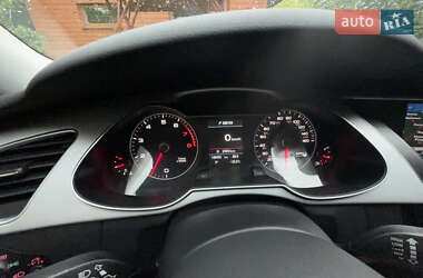 Седан Audi A4 2015 в 