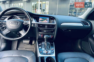 Седан Audi A4 2012 в 