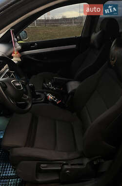 Седан Audi A4 1996 в 
