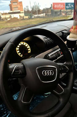 Седан Audi A4 1996 в 