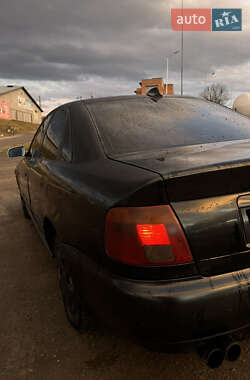 Седан Audi A4 1996 в 