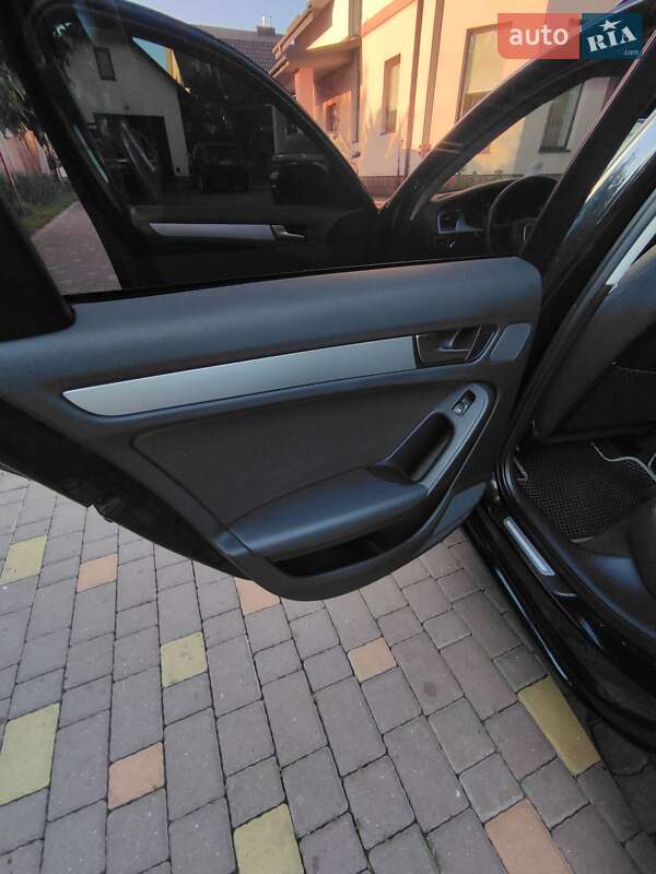 Универсал Audi A4 2010 в Ровно