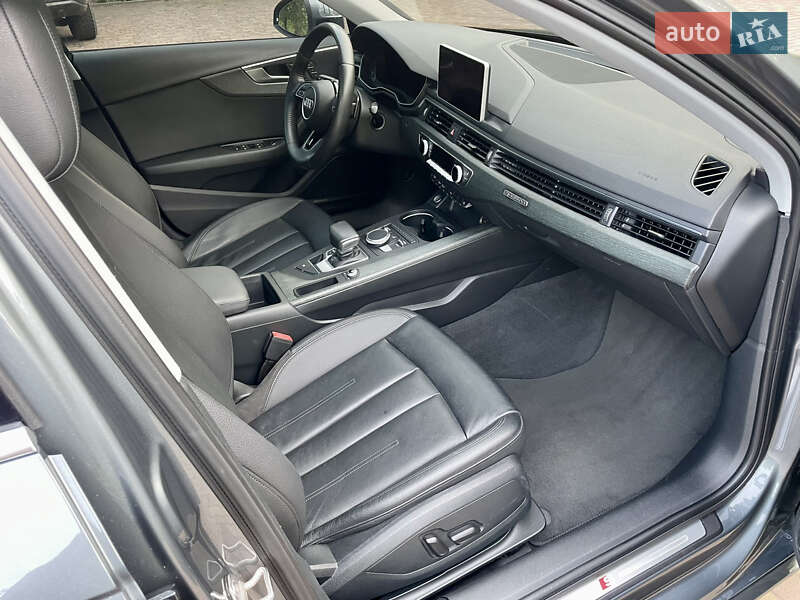 Седан Audi A4 2016 в Харькове