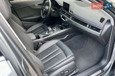 Седан Audi A4 2016 в 