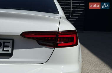 Седан Audi A4 2016 в 