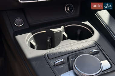 Седан Audi A4 2016 в 