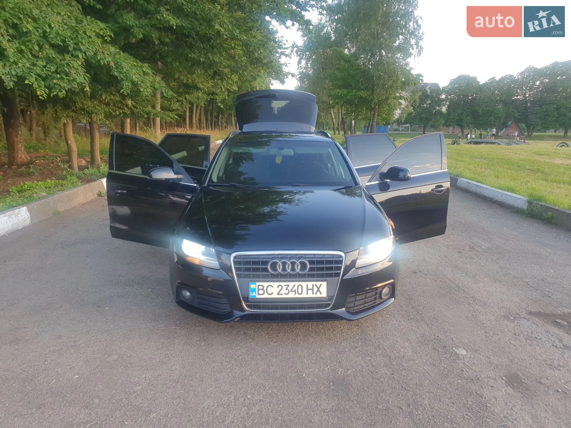 2011 Audi A4 - мініатюра 16