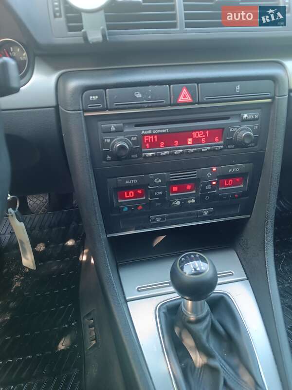 Универсал Audi A4 2002 в Хмельницком