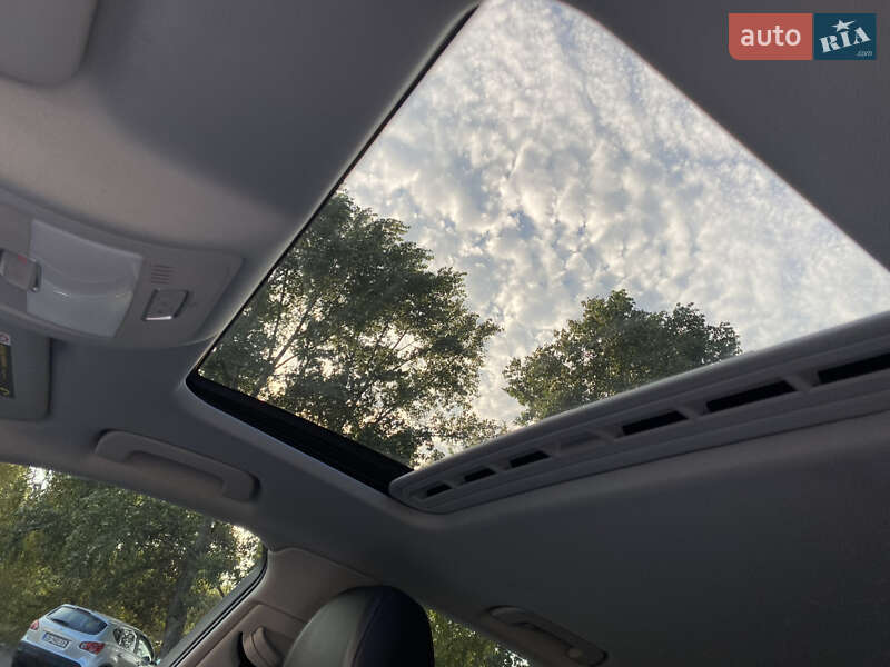 Седан Audi A4 2013 в Киеве