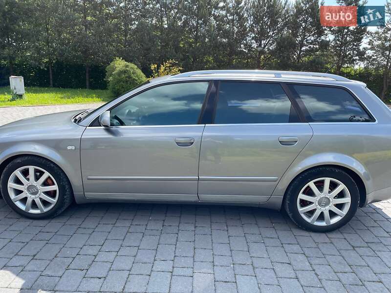 Универсал Audi A4 2003 в Надворной