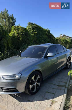 Седан Audi A4 2009 в 