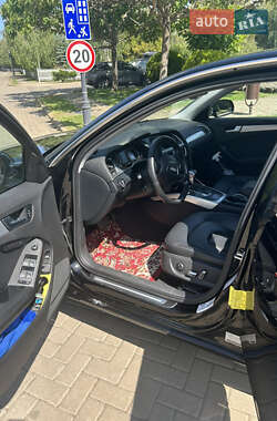 Седан Audi A4 2013 в 