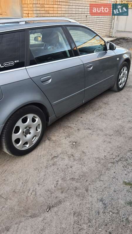Универсал Audi A4 2006 в Днепре
