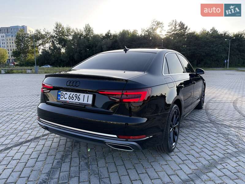 Седан Audi A4 2019 в Львове