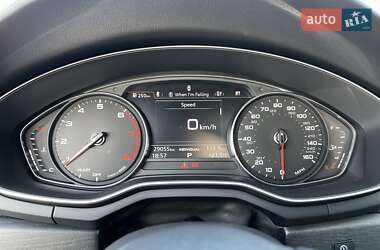 Седан Audi A4 2019 в 