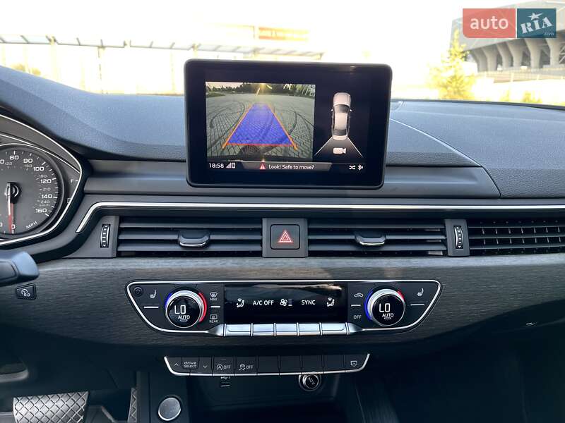 Седан Audi A4 2019 в Львове