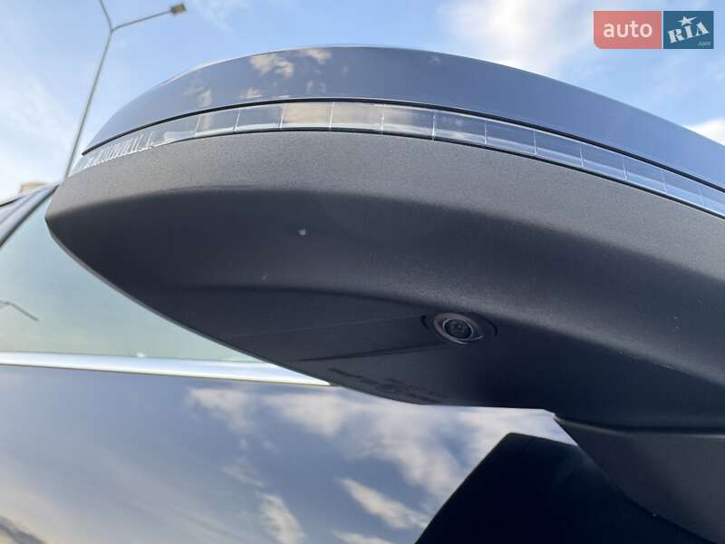 Седан Audi A4 2023 в Киеве
