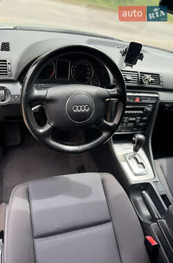 Седан Audi A4 2003 в 
