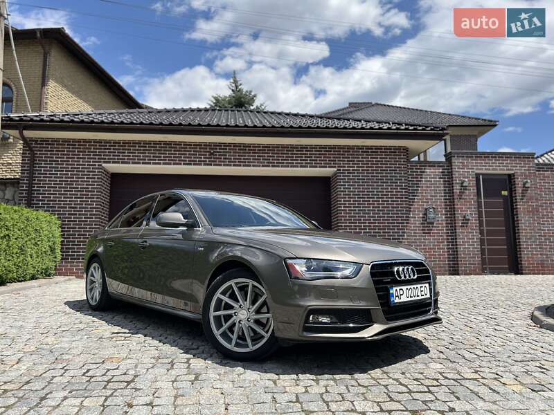Седан Audi A4 2014 в Днепре