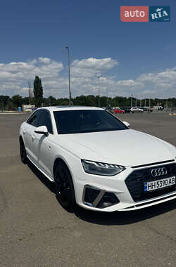 Седан Audi A4 2020 в Одесі