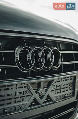 Седан Audi A4 2015 в 