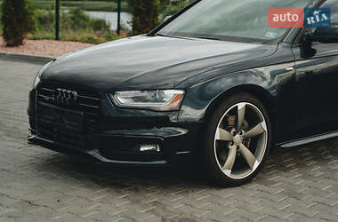 Седан Audi A4 2015 в 