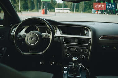 Седан Audi A4 2015 в 
