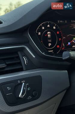 Седан Audi A4 2018 в 